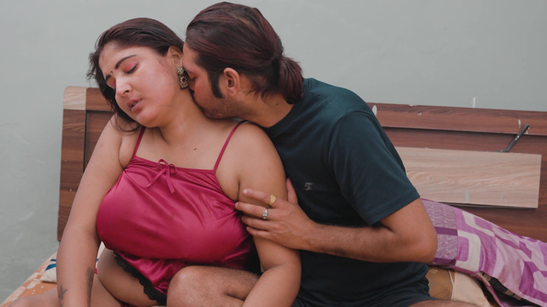Next short: Gaon Se aayi thi Sahar Mahol Dekh Kar Karna Pada...