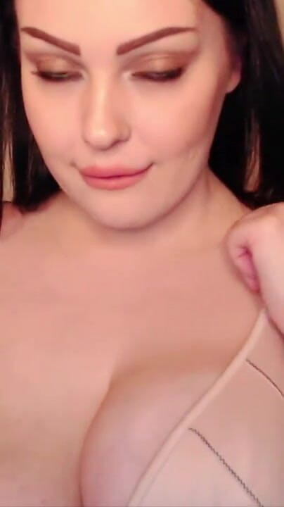 5377983 (Lacey Looxxx) 5377983 (Lacey Looxxx)