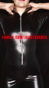 Julieta Venus Halloween Catwoman