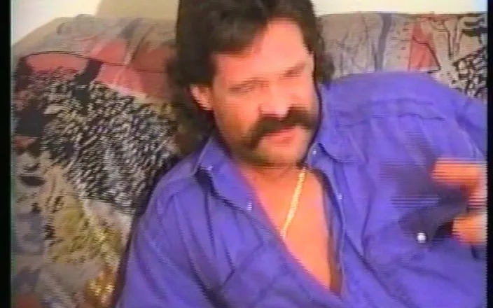 VintageXMovies: I Want to Make the Hot Chick Cum