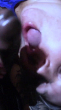Davina Raines trinkt mein sperma