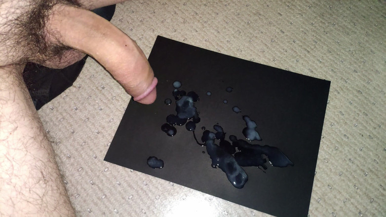 Curved One: Ejaculare frumoasă în prim-plan