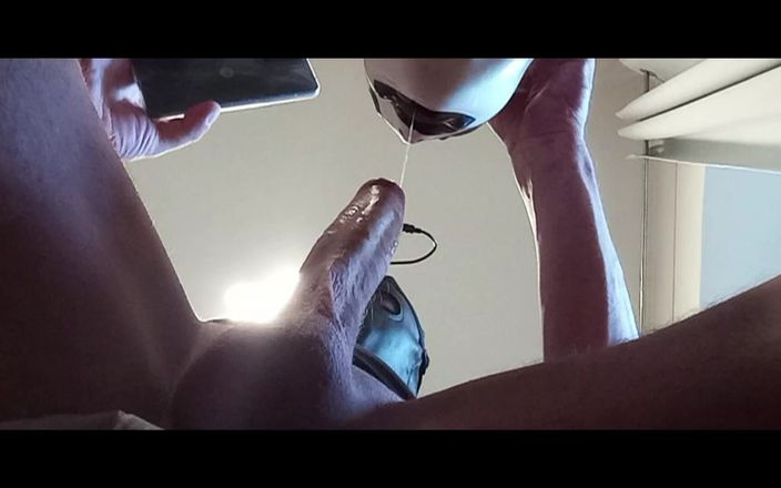 LauraOnHeels: Soy tan bueno dando mamadas que solo toma 5 minutos ir...