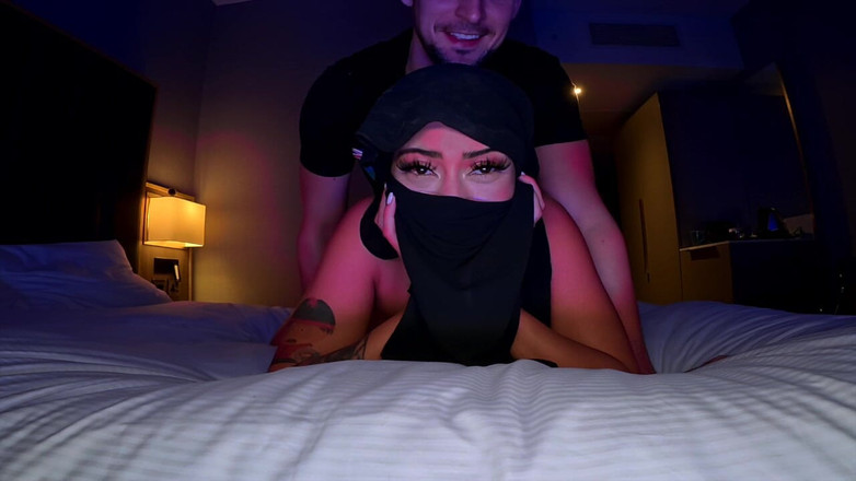 Mr LDN Lad: Il vero arabo habibi ama il cazzo bianco!