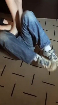 Goldschätzchen Tritt Und Dominiert, Dieb Hart Gefangen Genommen