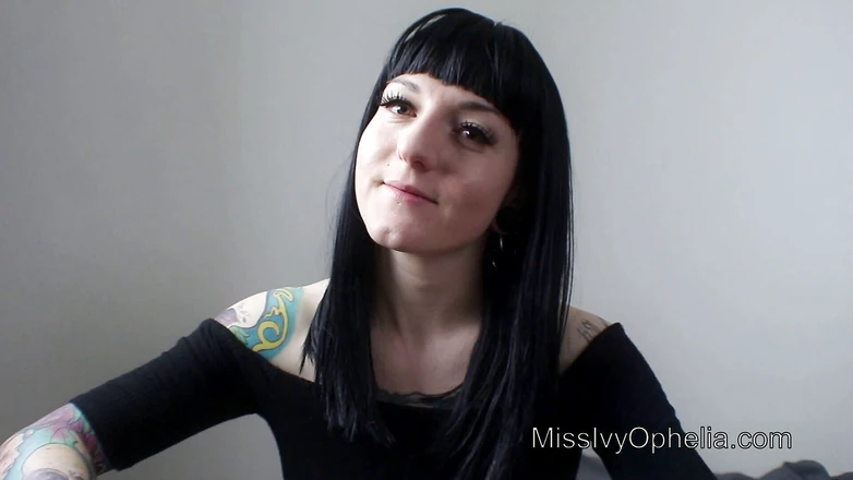 Miss Ivy Ophelia: Kleine lul aan de lijn - Sph-beoordeling