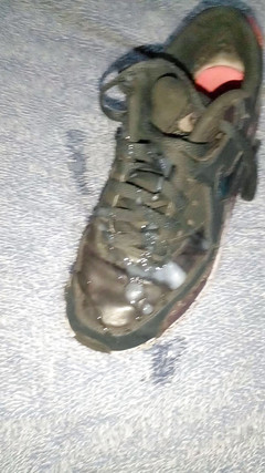 Sneakerfetish_BR: Kongkek kasut dan pancutan mani pada Air Lama Saya Max