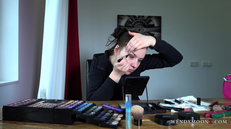 WWMAMM: Wendy Moon bereidt de make voor op haar optreden