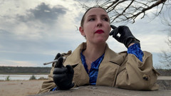 Hottie goddess: Seduzione con sputa di fumo