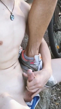 Sperma na nohou