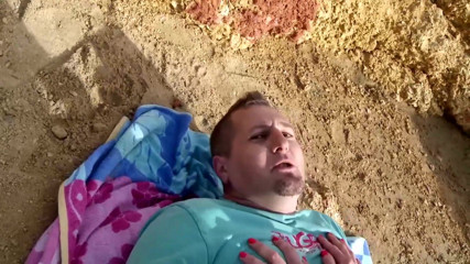 German amateur - 100% German hardcore videos: Мілфу з маленькими цицьками трахають на відкритому повітрі після пози 69