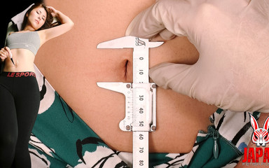 Japan Fetish Fusion: Rei Aino 탐험, 냄새, 정화 - 1부 이전에는 없었던 배꼽