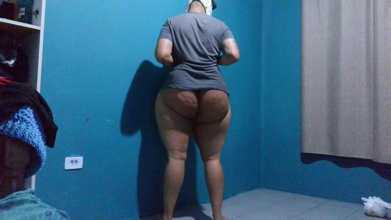Sissy sapeca studio: Big Ass Tranny