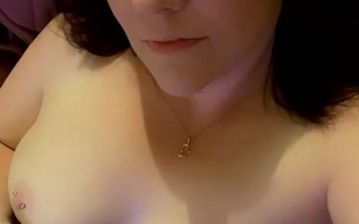 Ms Amanda: Meus peitos