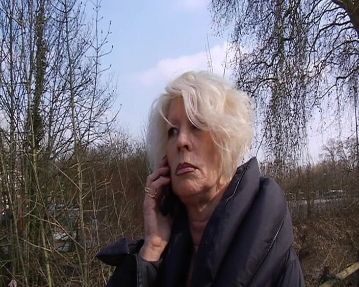 Videos Francaises: Tight Blonde French Coungar Gets Fucked Hard Before a Facial