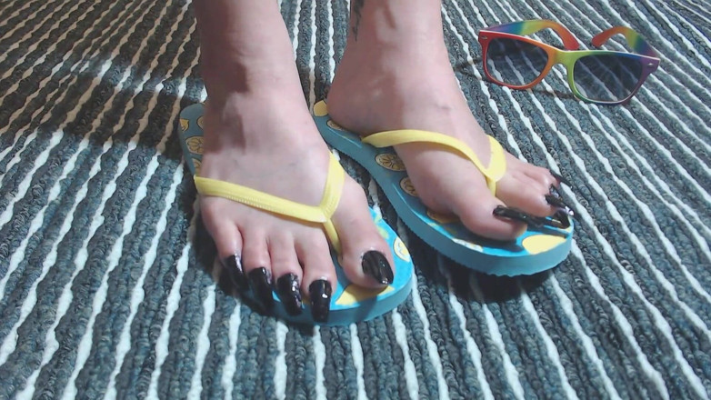 Abby Anna: Lemon blue teenslippers super lange nagels