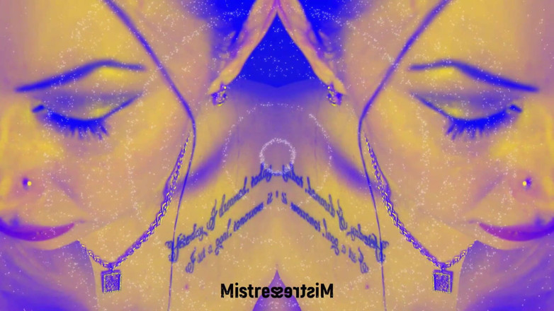 Goddess Misha Goldy: Нюхни мое тайное зелье и набирай информацию!
