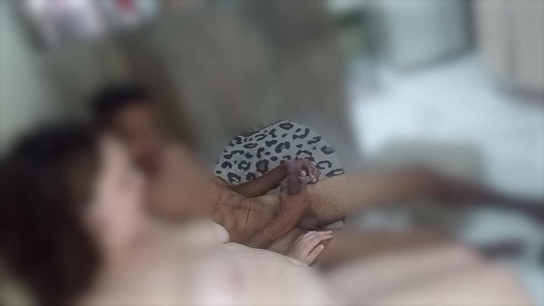 Cuckold Couple Swing: Ich rief zwei freunde an, mich gut zu ficken