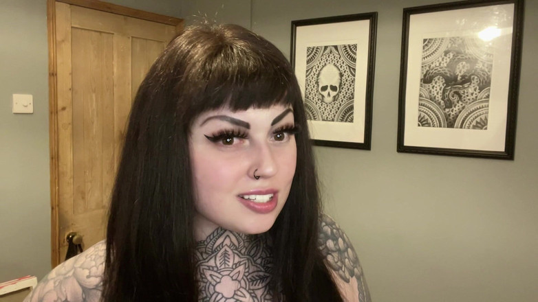 Miss Valentina: Wedgies dai bulli