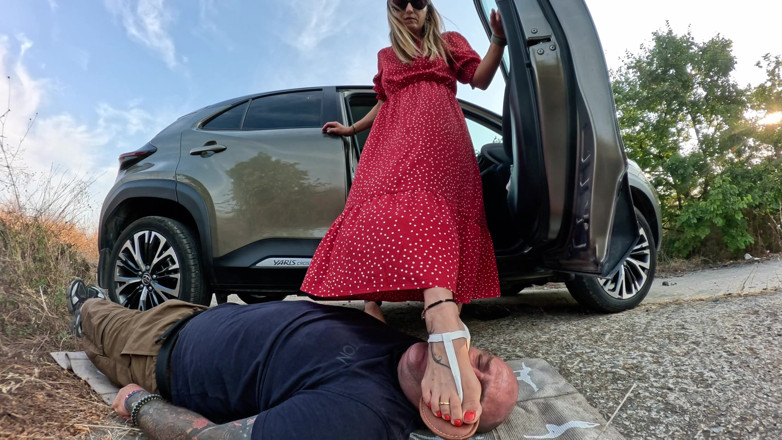 Mistressyammyboots: Sahibe Kontrolü: Kalın Sandal Ibadeti Ve Tam Hakimiyet