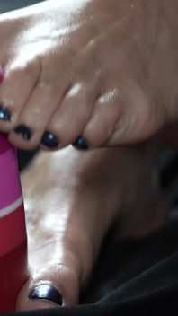 Toller footjob