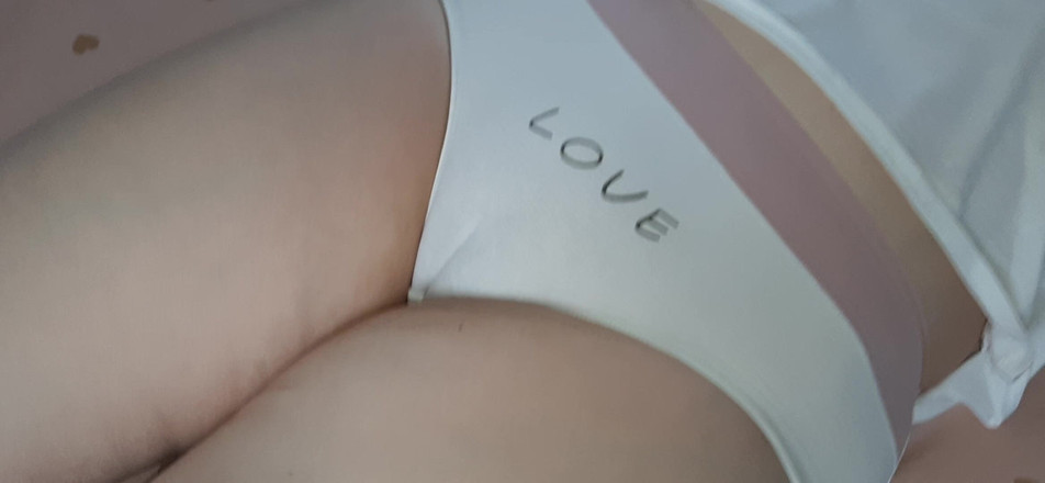 Vik_All: Một quả đào chín rất thú vị.