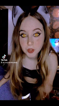 A petite slut dancing