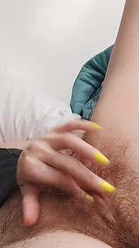 Caliente milf chorros y gemidos, dedos en el coño, fetiche de pies