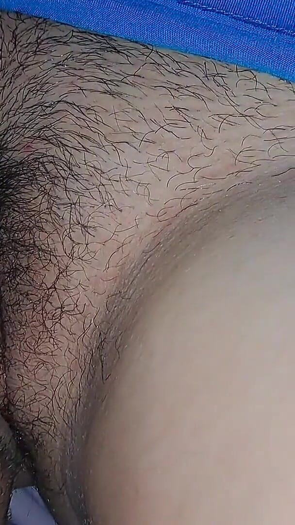 Wil9727: Creamy Pussy of Virgin Girl