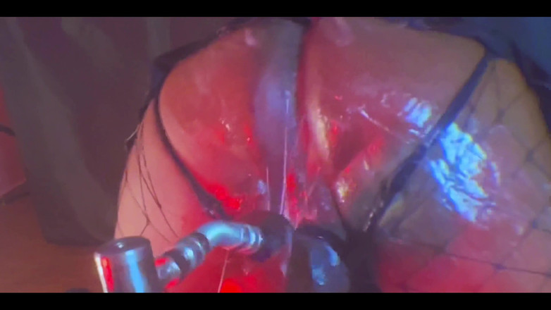 DipsoDeep: 激烈的口头游戏...