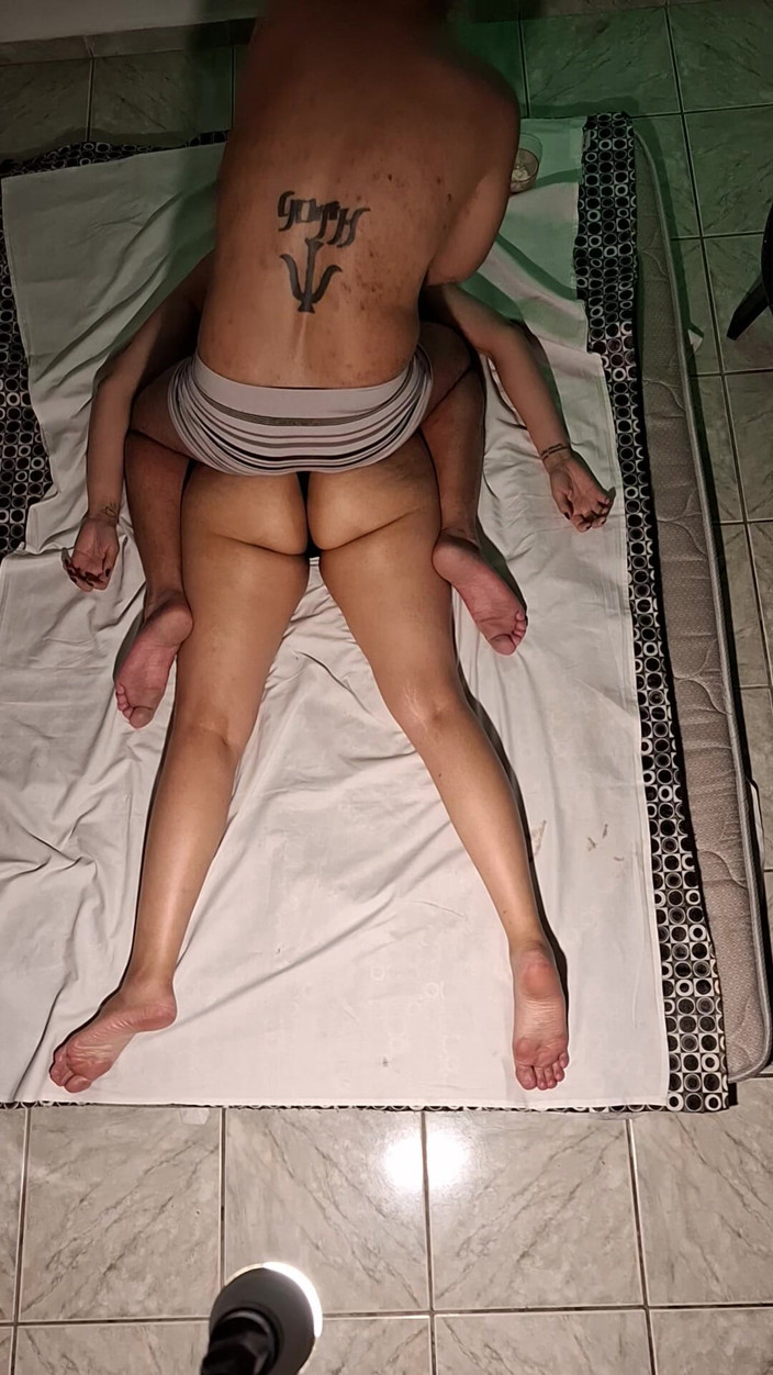 Victor SweetCoupleStories: 풀 바디 마사지