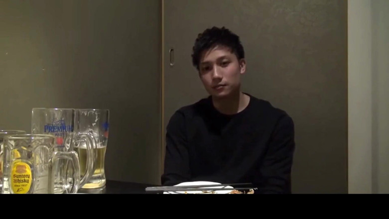 Rent A Gay Productions: Bersantai, dibunyikan, dan turun untuk bermain, dia membiarkan kita mengambil...