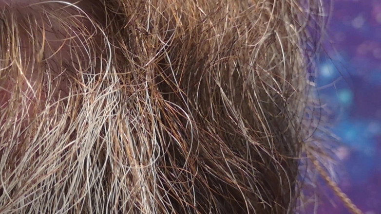 JJ7779: 새 섹스홀로 내 자지를 따먹는 솔로