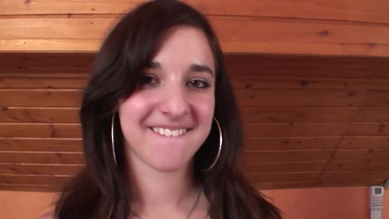 Lethal Teens: Amatérská teenagerka má pov sex se svým přítelem