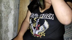 ALISONGONZALEZ26: POV tlustá prsatá nevlastní sestra mě saje, takže nebudu mluvit...