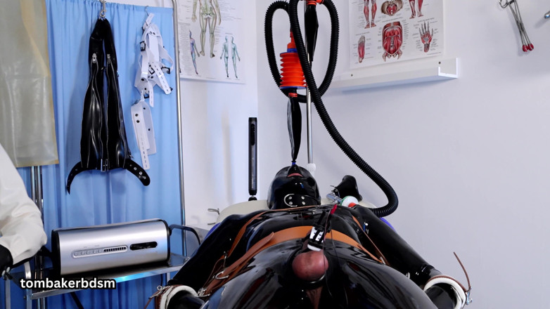 TomBakerBDSM: Testing the Gimp in the Rubber Clinic Pt 2