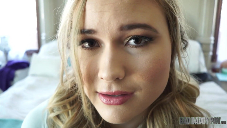 BadStepFamilyPov: Alyssa Cole ama succhiare il cazzo del patrigno