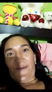 내 후장 P2 사이에 당근을 가진 Follo