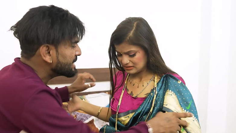 Uncutadda: I tre migliori amici chiamano una bella e sexy ragazza...