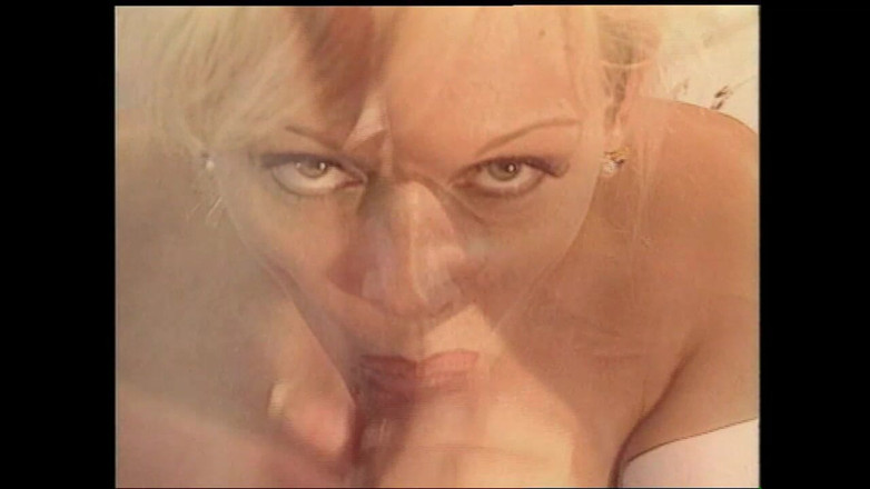 MMV films - The Original: Blonďatá MILF je tvrdě ošukána jeho manželem