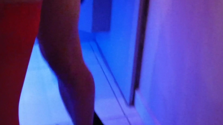 Casada Liberada griffin: Un mari filme sa femme sexy en train de se...