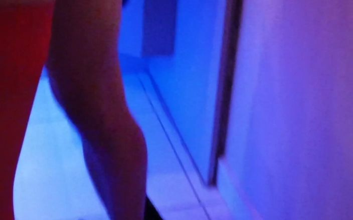 Doctor Anitta wife released: Un mari filme sa femme sexy en train de se...