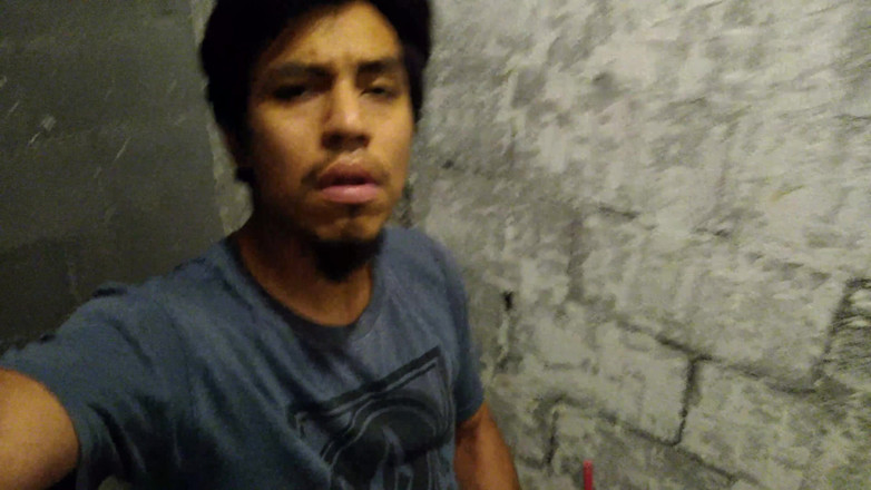 AlexAlejandro13: Il mio pene ha un aspetto grande