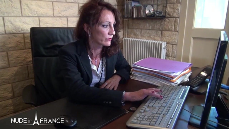 Nude in France: 후장 따먹히는 발정난 거유 Ceo Cougar