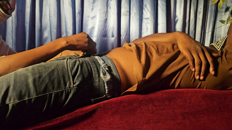 Naturelle Chocolat: Ik Kan Sinds Die Tijd in De Trap Gewoon Niet...