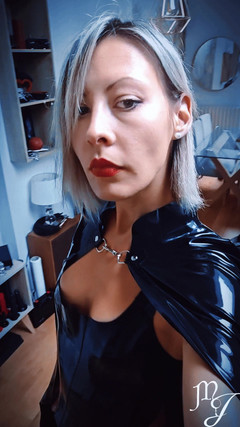 DeesseJulia: Dietro le quinte: lattice completo - maitresse julia