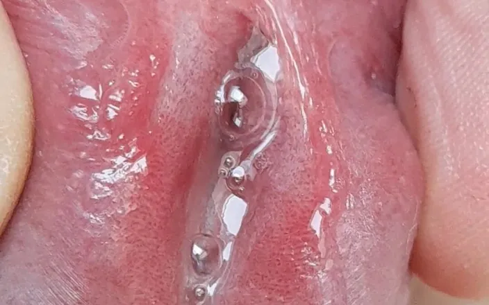 Swedish_switcher: Close up cum n sounding