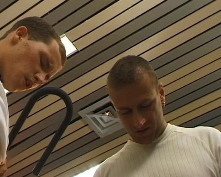 BB Video - Old School: German Amateur Teen Threesome FMM with a Blonde