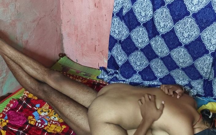 Nehakumari12398: Quente indiana tia passo bhabhi