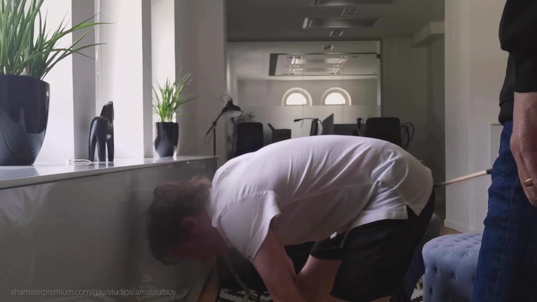 Oznob Oznofla: Çok şiddetli bir sopalama